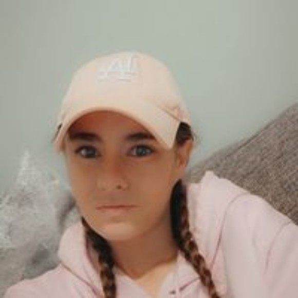 vikkie_emery